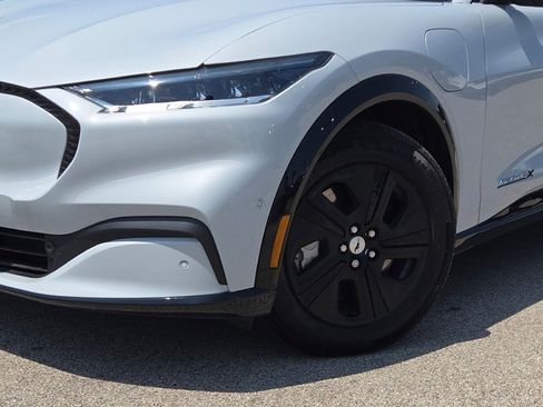 Certified 2023 Ford Mustang Mach-E California Route 1 image 3