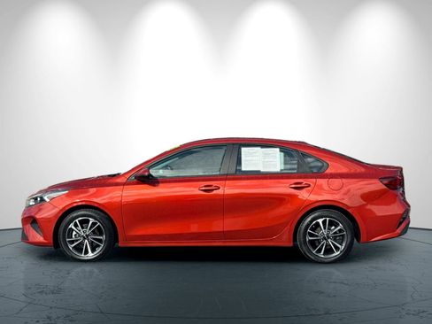 Certified 2023 Kia Forte LXS w/ LXS Technology Package image 7