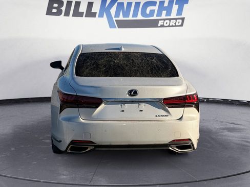Used 2022 Lexus LS 500 w/ Accessory Package (Z1) RWD image 4