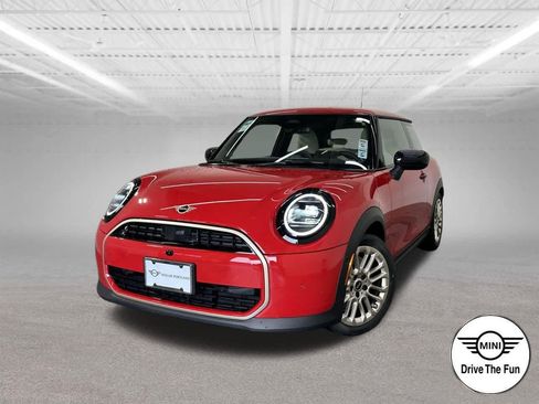 Certified 2025 MINI Cooper 2-Door Hardtop image 1