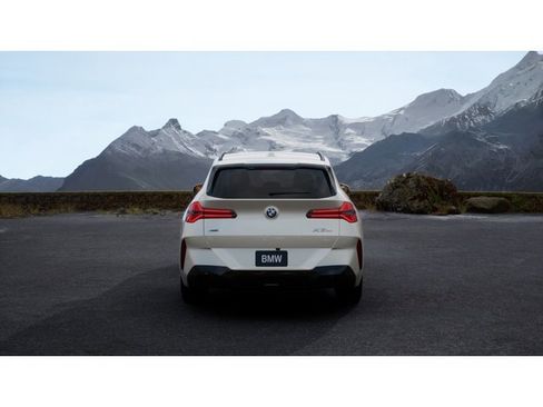 New 2026 BMW X3 xDrive30 image 5