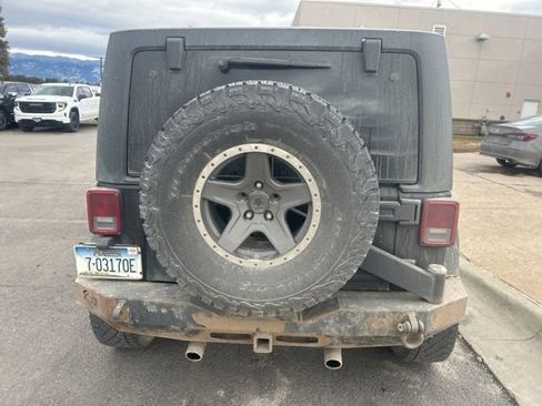 Used 2012 Jeep Wrangler Unlimited Sport image 10