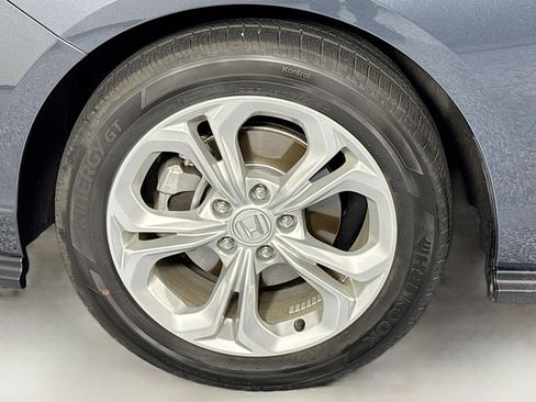 Certified 2023 Honda Accord LX image 28