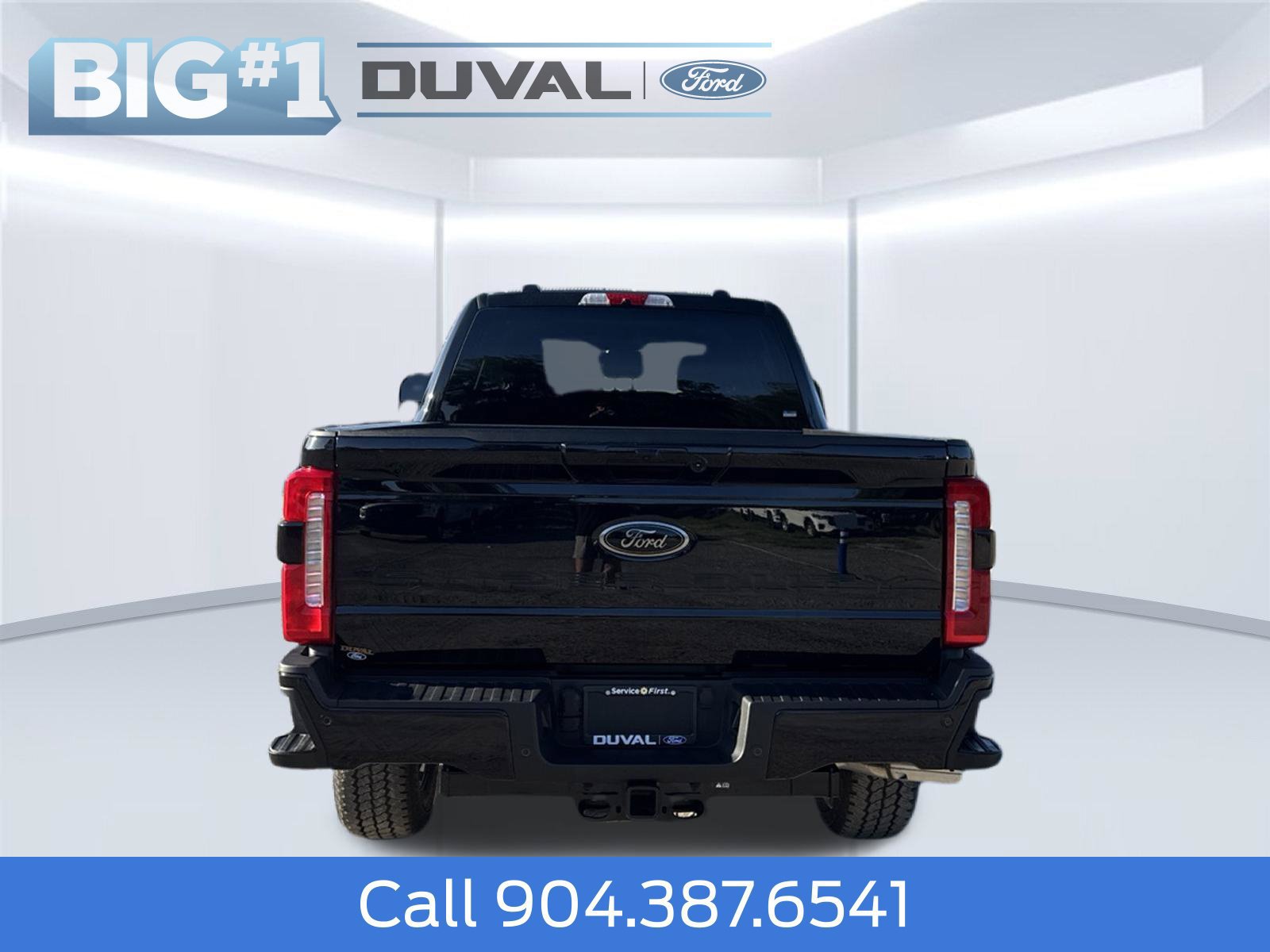 New 2026 Ford F350 Lariat w/ Black Appearance Package AWD/4WD image 8