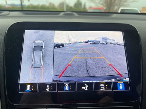 Used 2024 Chevrolet Equinox Premier AWD/4WD image 10