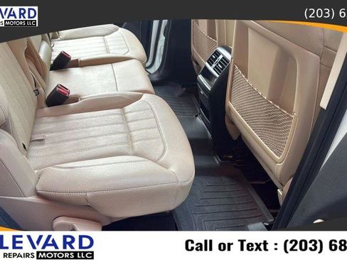 Used 2017 Mercedes-Benz GLS 450 4MATIC image 36