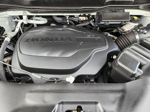 Certified 2022 Honda Passport TrailSport image 19