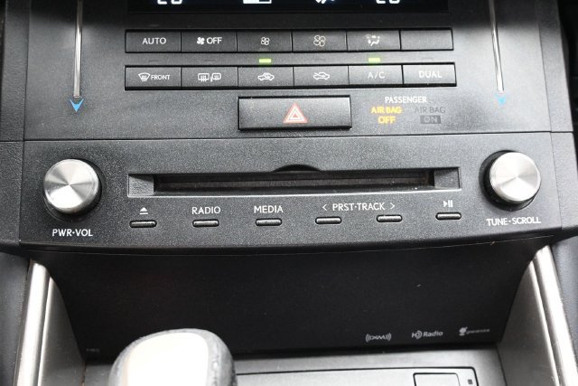 Used 2016 Lexus IS 200t w/ F Sport Package RWD image 24