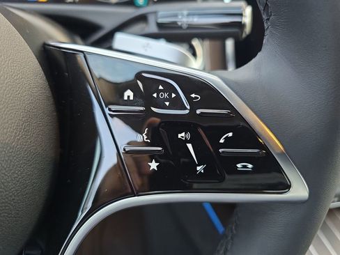 New 2026 Mercedes-Benz E 350 4MATIC Sedan image 20