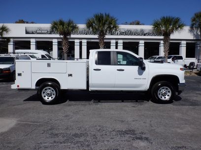 Used 2025 Chevrolet Silverado 3500 W/T w/ WT Convenience Package