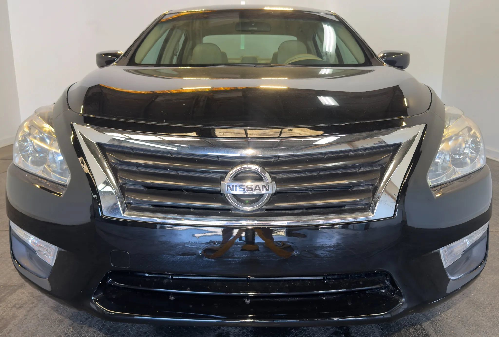 Used 2013 Nissan Altima 2.5 SV FWD image 3