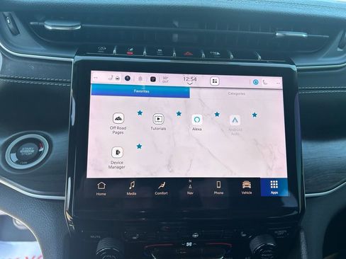 Used 2023 Jeep Grand Cherokee L Limited image 26