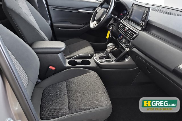 Used 2023 Kia Seltos LX AWD/4WD image 11
