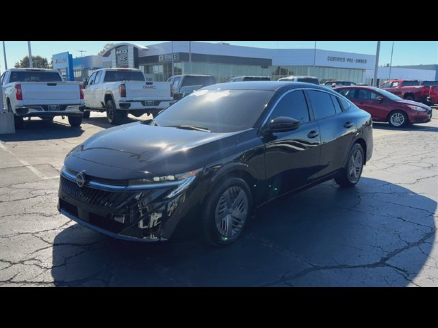 Used 2026 Nissan Sentra S w/ S Cold Weather Package FWD image 4