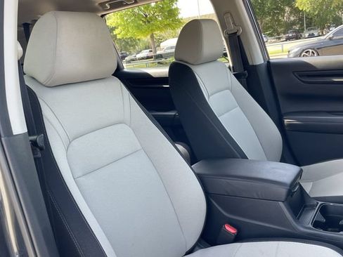 Used 2023 Honda CR-V EX image 26