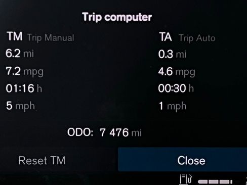 Used 2025 Volvo XC90 B6 Plus image 14