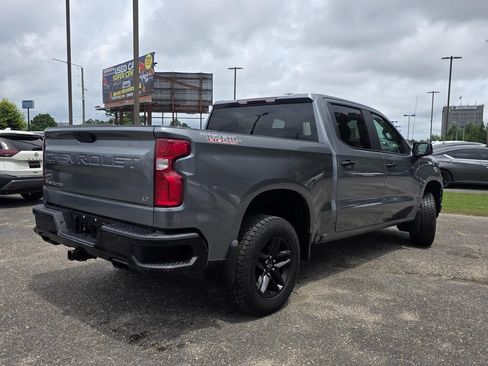 Used 2019 Chevrolet Silverado 1500 LT Trail Boss w/ Convenience Package AWD/4WD image 6