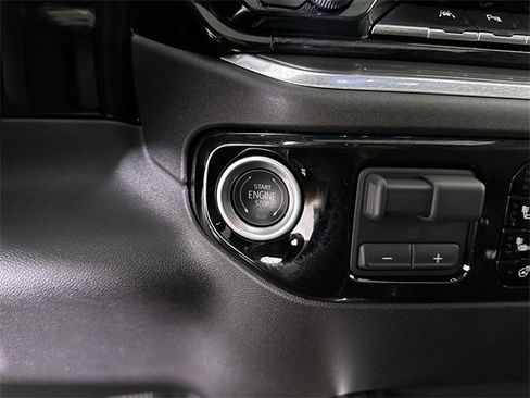 New 2025 Chevrolet Silverado 1500 High Country image 17