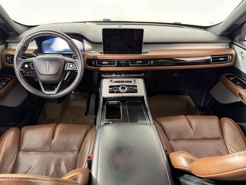 Used 2022 Lincoln Aviator Reserve w/ Equipment Group 201A AWD/4WD image 15