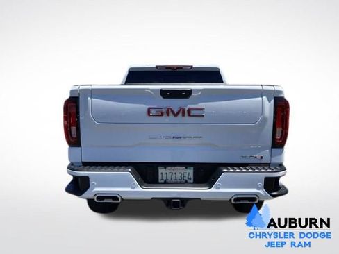 Used 2025 GMC Sierra 1500 AT4 w/ AT4 Premium Package AWD/4WD image 6