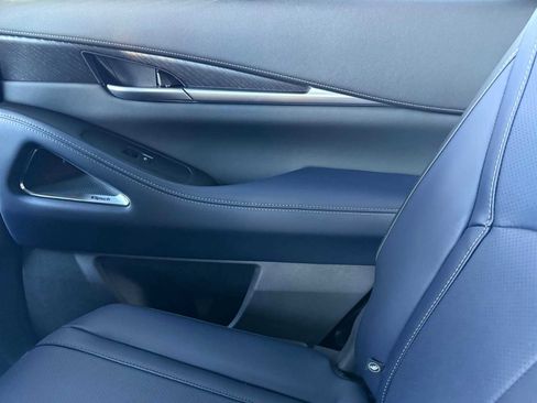 New 2026 INFINITI QX60 Sport w/ Dark Cargo Package image 25