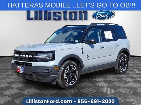 Used 2022 Ford Bronco Sport Outer Banks w/ Tech Package AWD/4WD image 1