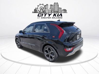 Used 2025 Kia Niro EX Touring