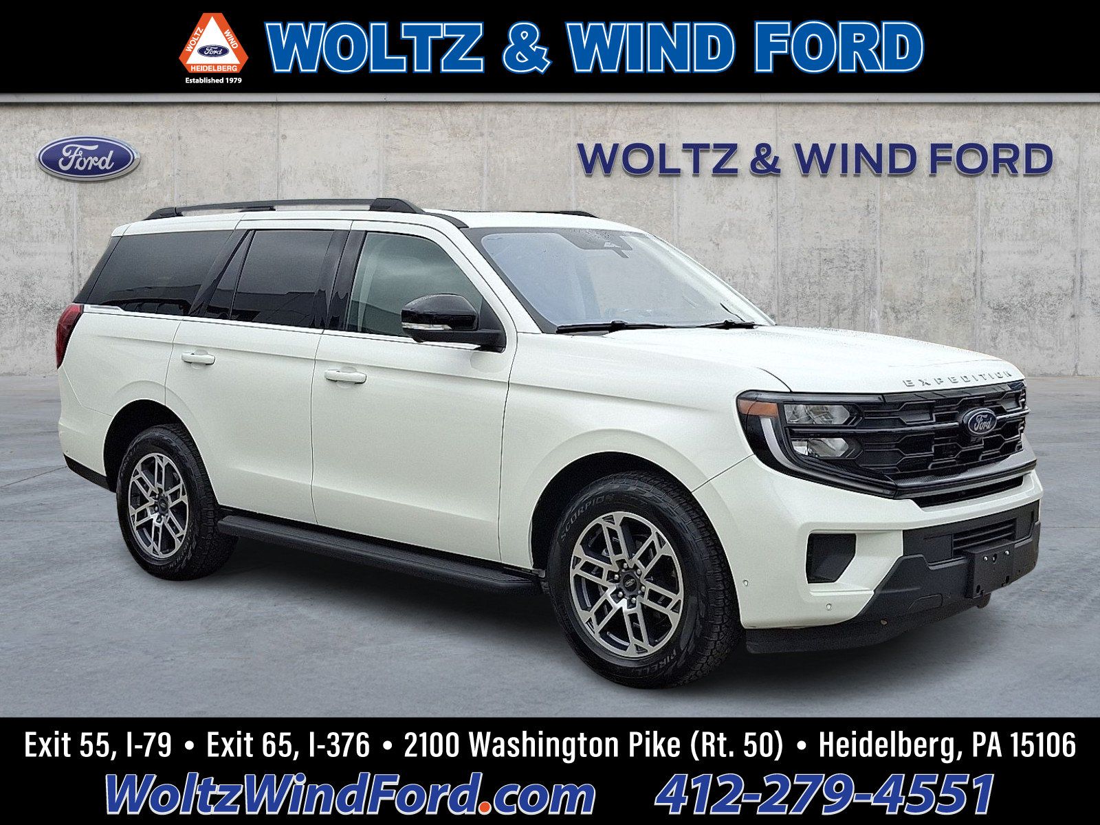 Used 2025 Ford Expedition Active AWD/4WD image 1