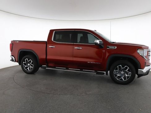 Used 2026 GMC Sierra 1500 SLT AWD/4WD image 15