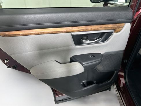 Used 2018 Honda CR-V EX image 26
