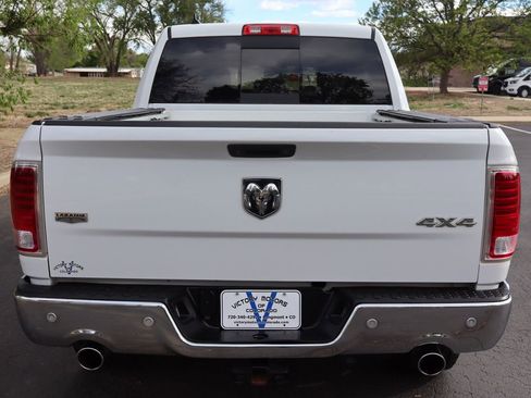 Used 2017 RAM 1500 Laramie w/ Convenience Group AWD/4WD image 6