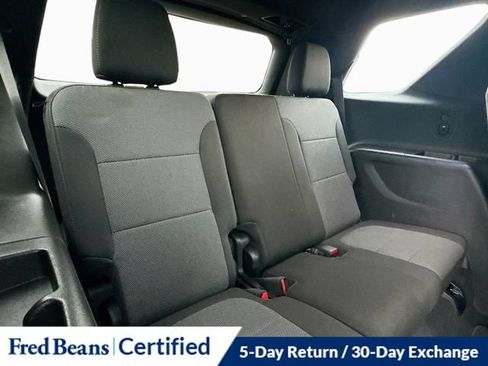 Used 2023 Chevrolet Traverse LT AWD/4WD image 24
