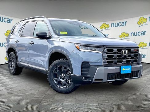 New 2026 Honda Pilot TrailSport image 1