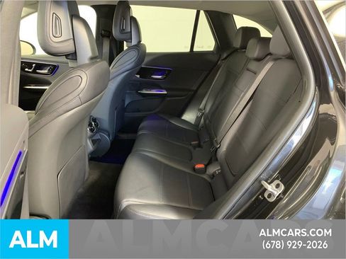 Used 2023 Mercedes-Benz GLC 300 image 30