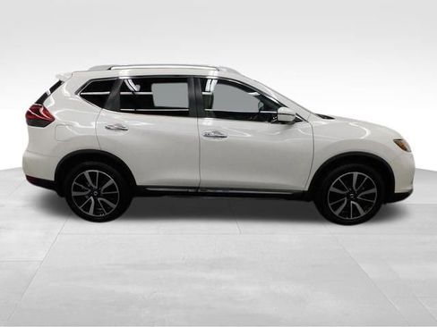 Used 2019 Nissan Rogue SL w/ Premium Package image 15
