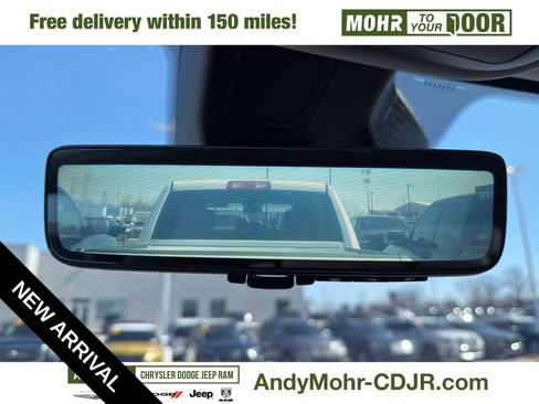 Used 2024 Jeep Grand Cherokee Limited w/ Luxury Tech Group II image 23