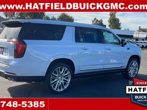 New 2026 GMC Yukon XL Denali w/ Denali Reserve Package image 5