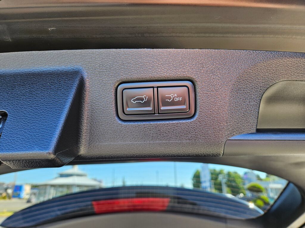 Used 2025 Kia Telluride SX X-Line AWD/4WD image 12