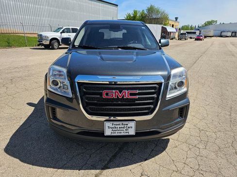 Used 2017 GMC Terrain SLE FWD image 3