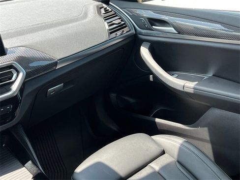 Used 2023 BMW X4 M40i w/ Parking Assistance Package image 18