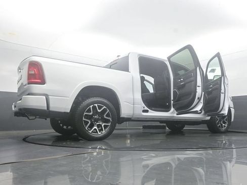 Used 2025 RAM 1500 Laramie w/ Sport Appearance Package AWD/4WD image 57