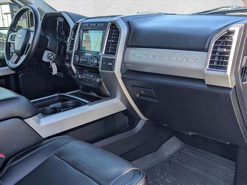 Used 2018 Ford F250 Lariat w/ Tow Technology Bundle image 20