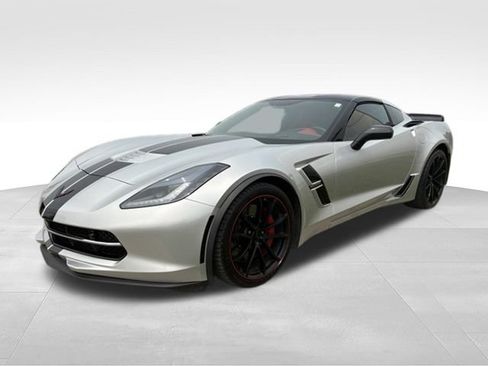 Used 2019 Chevrolet Corvette Grand Sport RWD image 3