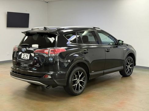 Used 2017 Toyota RAV4 SE w/ Advanced Technology Package AWD/4WD image 6