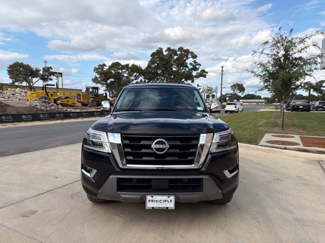 Used 2021 Nissan Armada Platinum w/ Captain's Chairs Package RWD image 7