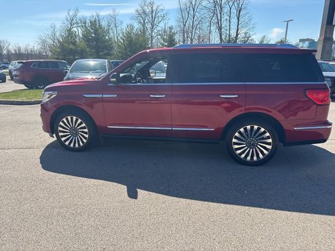 Used 2018 Lincoln Navigator Reserve w/ Technology Package image 13