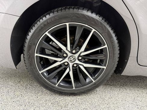 Used 2021 Toyota Camry SE FWD image 37
