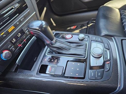 Used 2017 Audi S6 Premium Plus w/ S6 Sport Package image 15