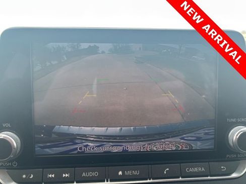 Used 2022 Nissan Altima 2.5 SR image 17