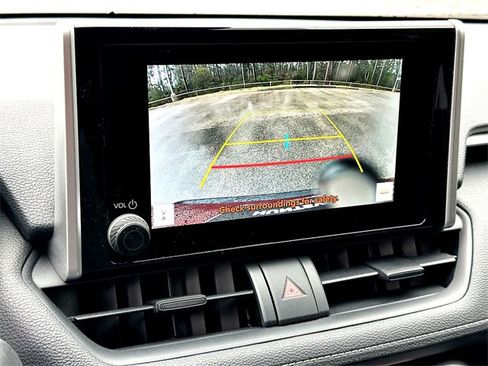 New 2025 Toyota RAV4 LE image 12